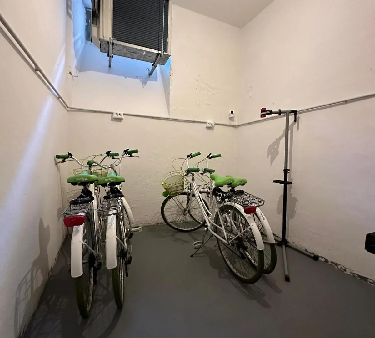Bed&Bikerome Angelico酒店 招待所