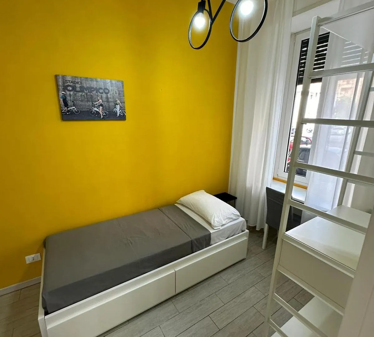 Bed&Bikerome Angelico Hotel